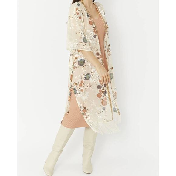 Jayley Cream Silk Blend Luxury Kimono with Tassel Detail in Ivory - Picture 7 of 8